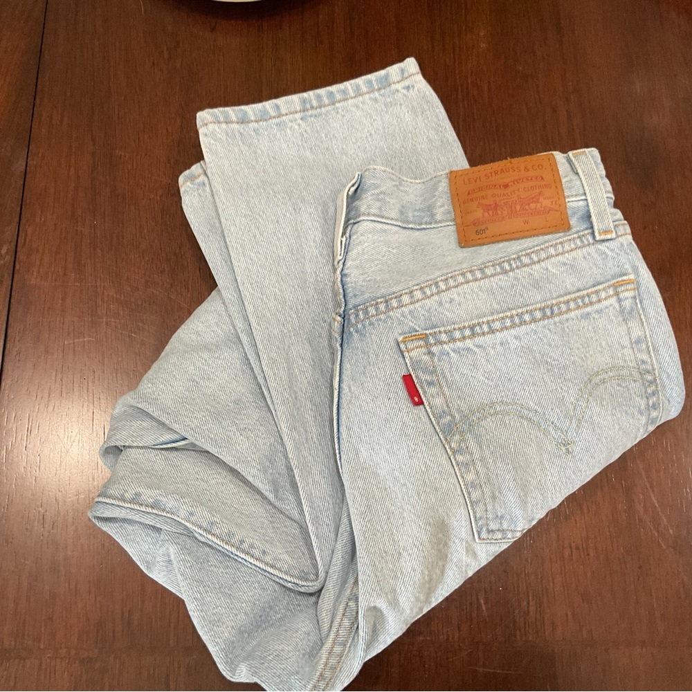 Levi's 90s 501 Light Blue Straight Jeans W7 L 28
